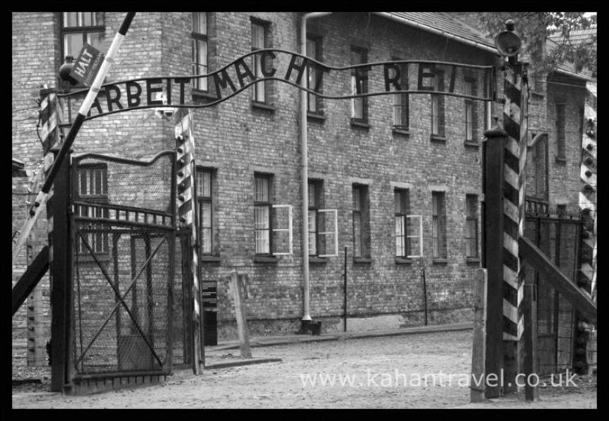 Auschwitz, Museum, Concetration Camp, Tours, Auschwitz Entrance, Arbeit Macht Frei, 001 () [Auschwitz]