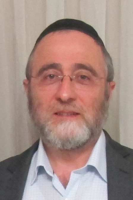 Mordechai Chuni Kahan MBE