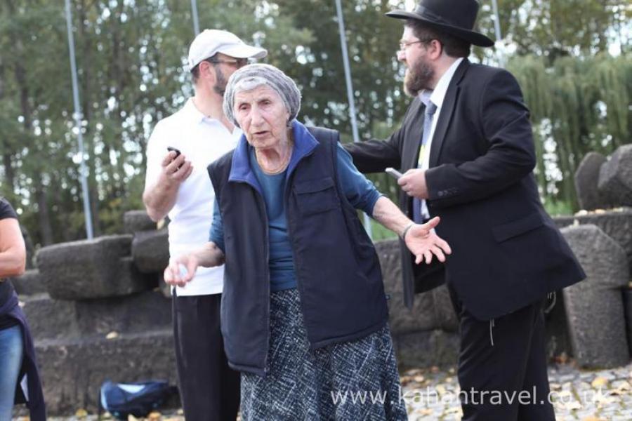 Auschwitz, Tours, Birkenau, Survivor, Olga Hoffman, September 2011 (00 Sep 2011) [Groups]