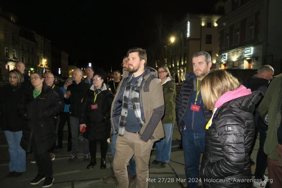 Met 27 28 Mar 2024 (29 Mar 2024) [Groups]