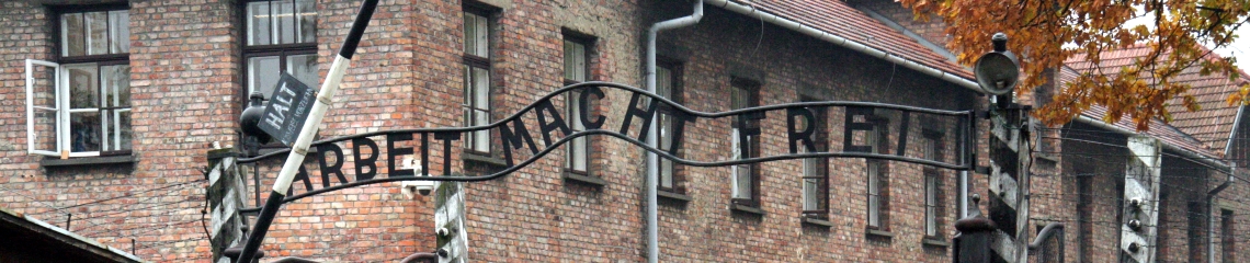 auschwitz-0001.jpg