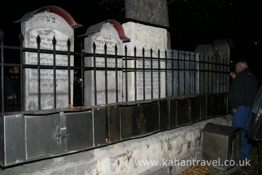 Krakow, Tours, Remah Cemetery () [Krakow Synagogue's]