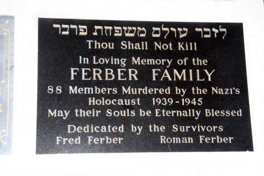 Krakow, Tours, Remah Shul, Memorial Plaque, Ferber Family () [Krakow Synagogue's]