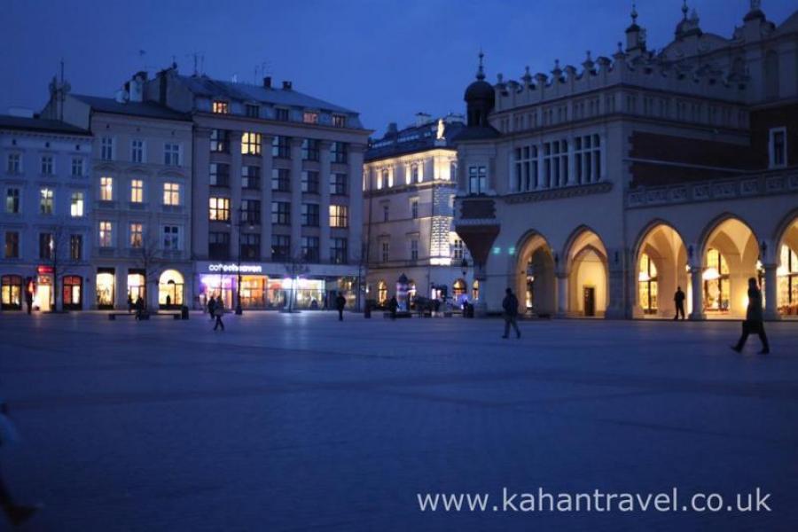Tours, Krakow, Town Centre, Night () [Krakow]